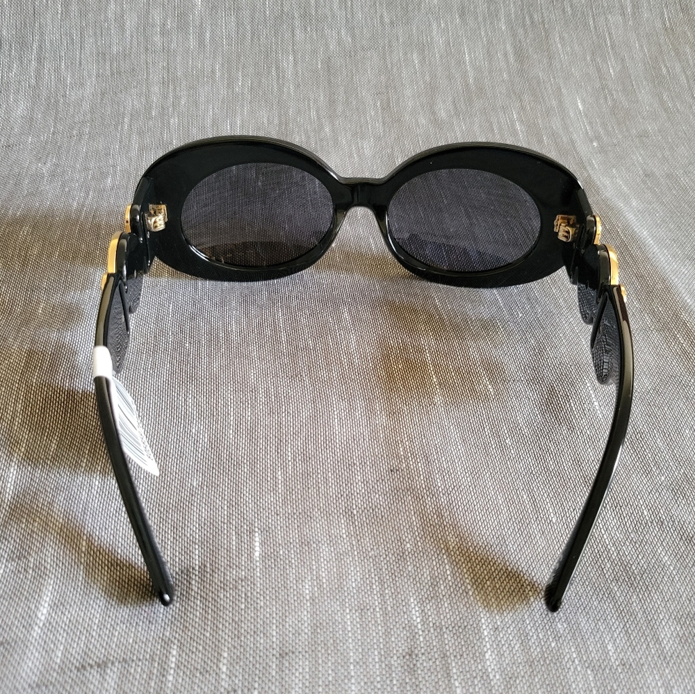 New Women's Versace Black Gold Medusa Head Biggie Sunglasses (Regular not Oversz - Picture 6 of 16